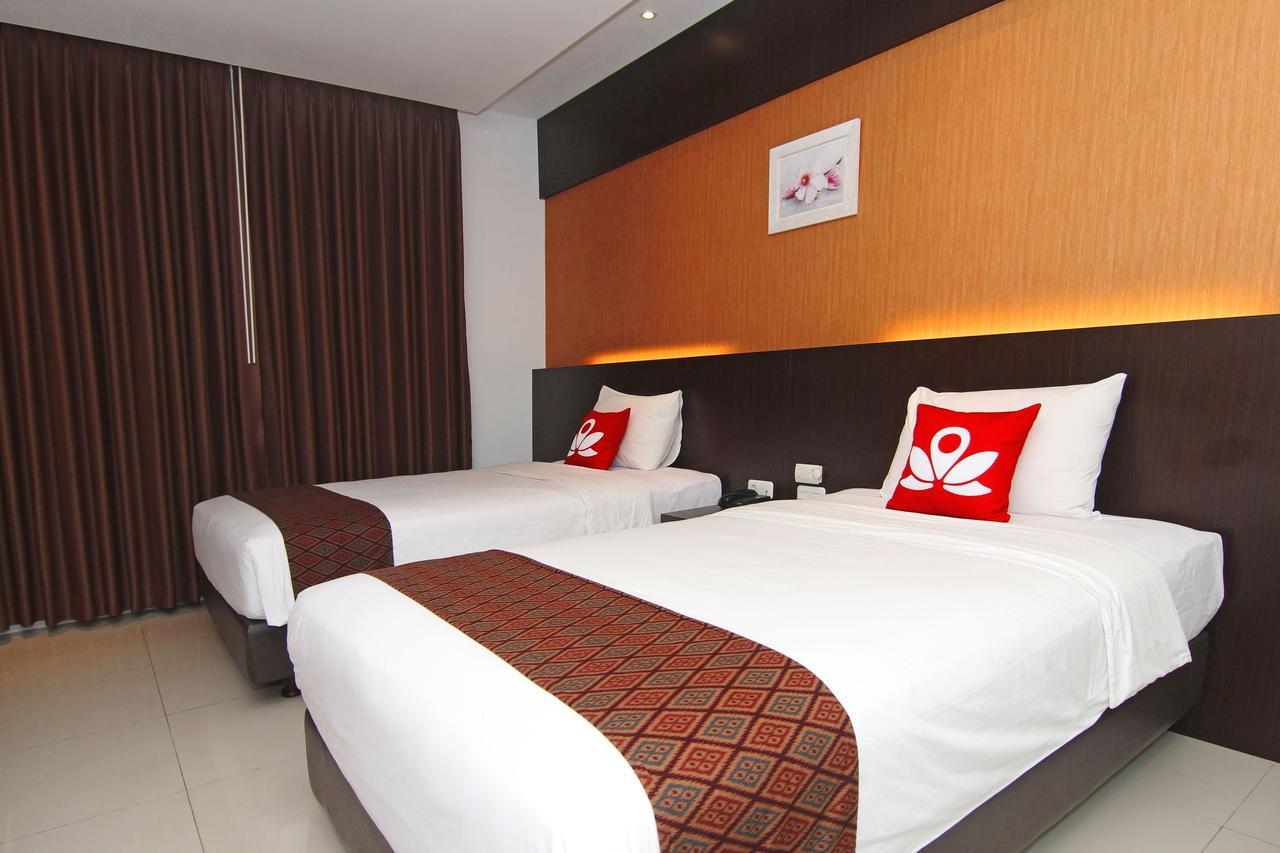 Zen Premium Near Rumah Mode Бандунг Экстерьер фото