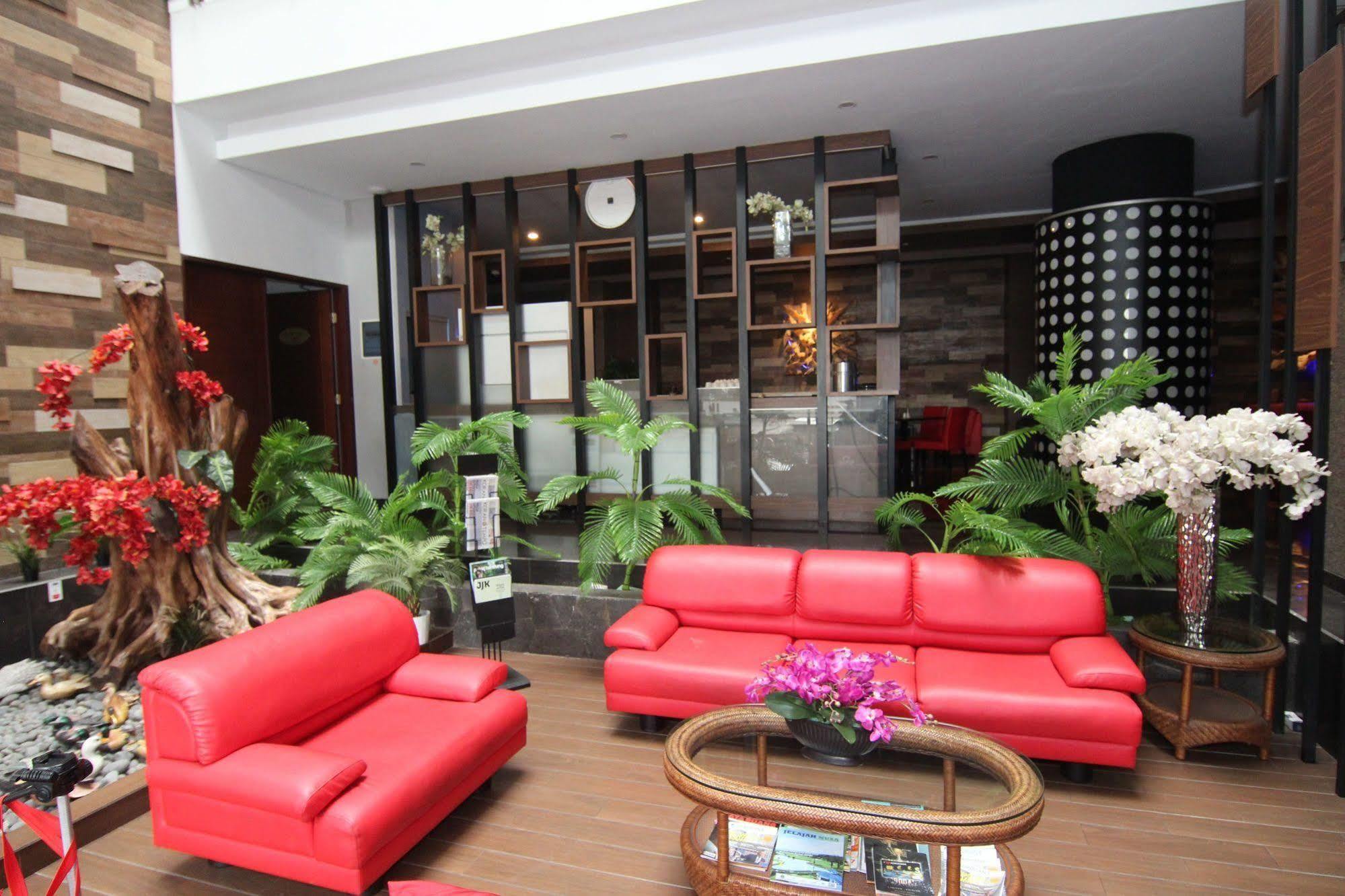 Zen Premium Near Rumah Mode Бандунг Экстерьер фото